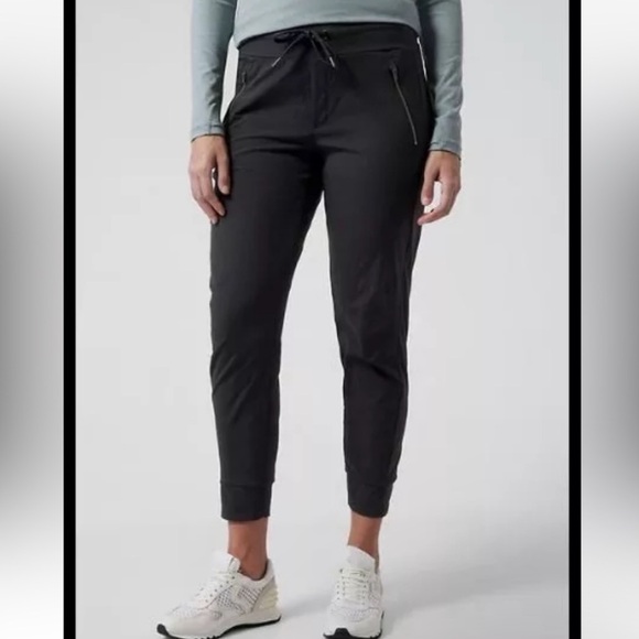 Athleta Trekkie North Jogger Pants Size 18 - Picture 4 of 8